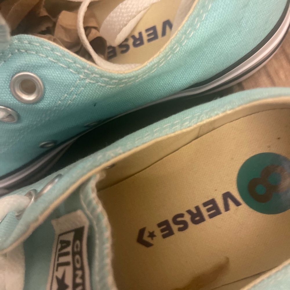 Women's Converse - Picture 6 of 6